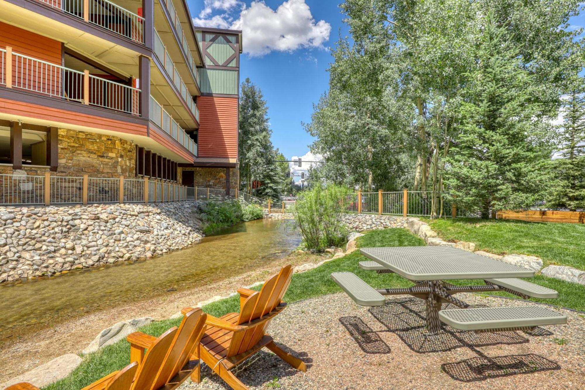 Ajs Outpost - Ski-In Condo - Fireplace & Hot Tub Breckenridge Exterior foto